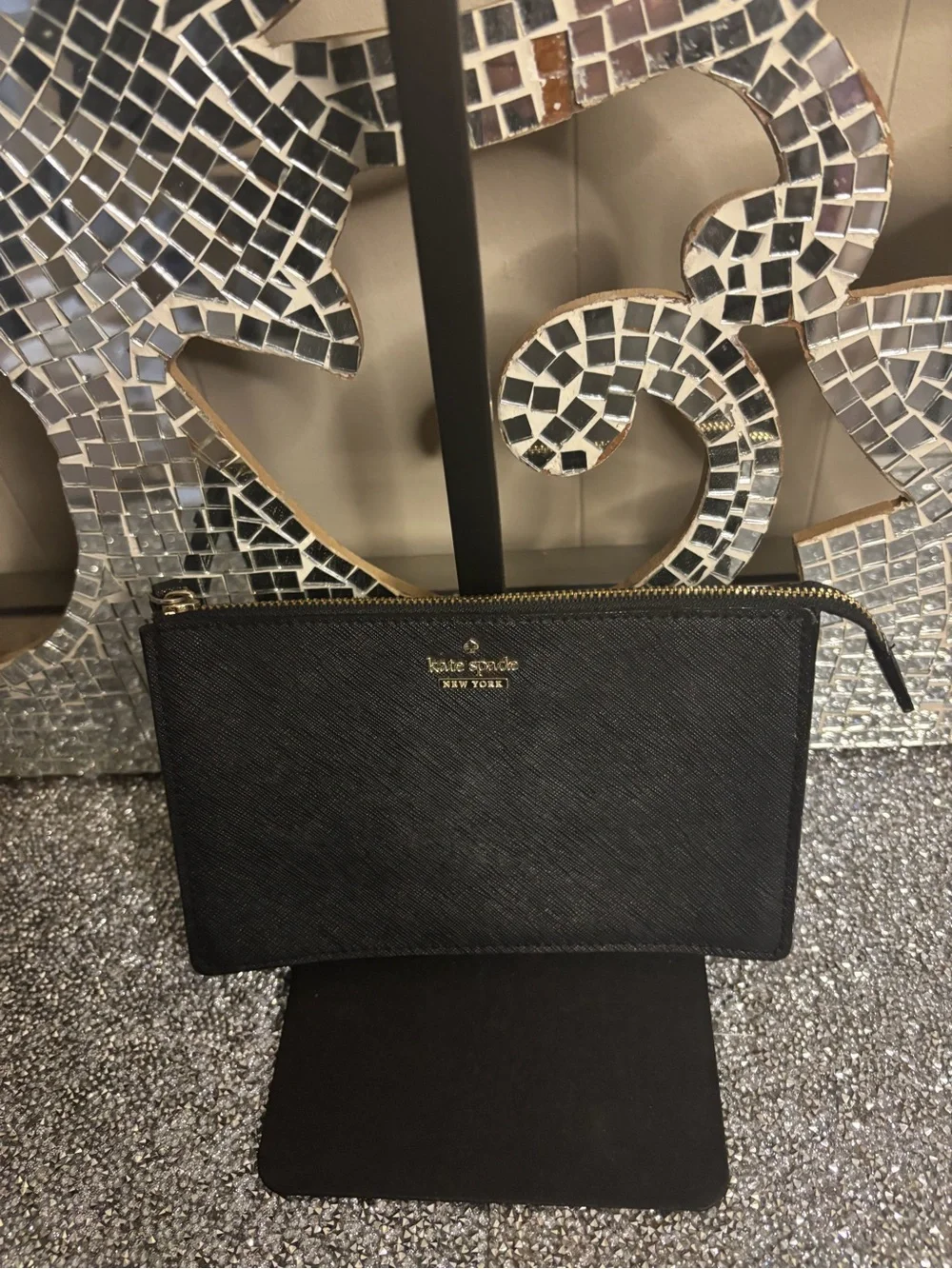 ⭐️Kate‎ Spade Black Wristlet